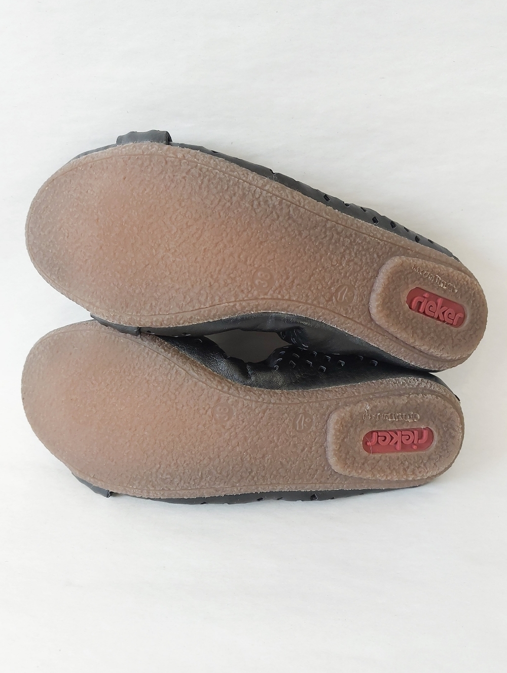 Rieker Women Comfort Casual Stitching Perforated Ballet Flats Slip-on Size 38 EU - Picture 9 of 10
